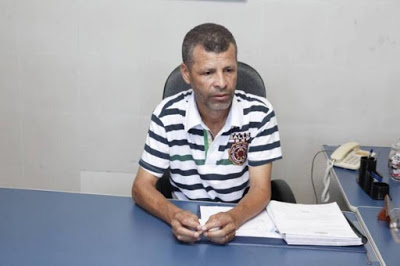 Prefeito de Arraias (TO), Wagner Gentil, responde servidores