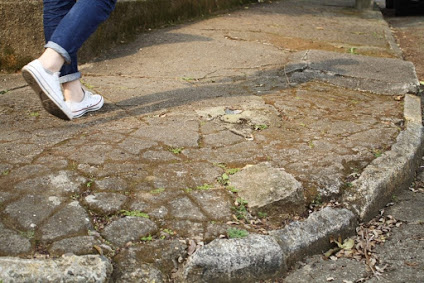 Ainda sobre calçadas e uso do espaço público