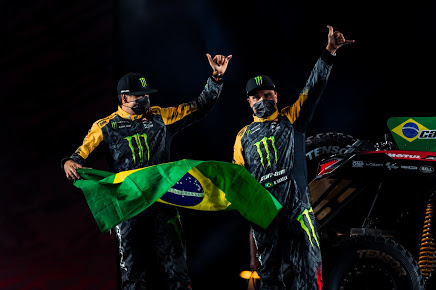Com dobradinha da Can-Am, Brasil  começa Dakar 2021 na frente