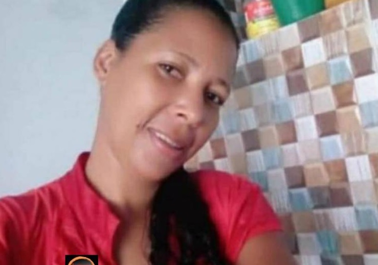 Após surto psicótico, filho mata a mãe a facadas, em Posse (GO)