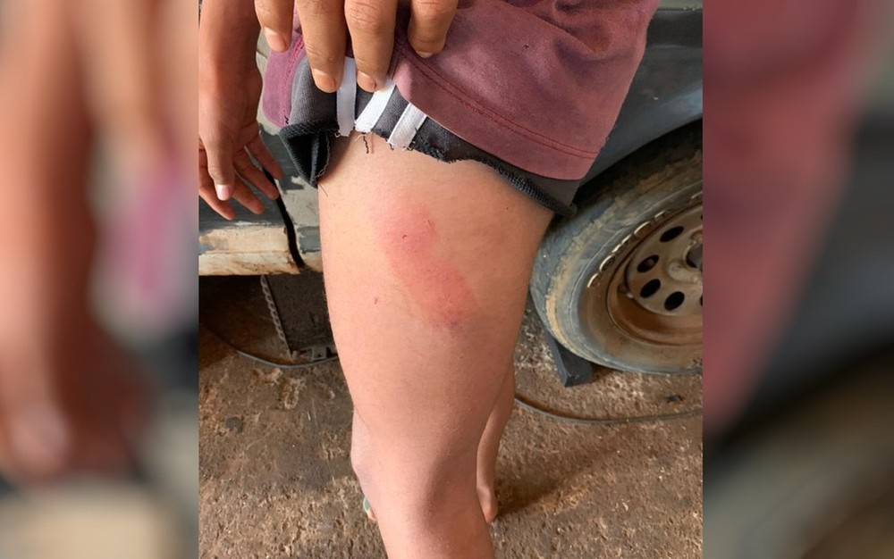 Homofobia: adolescente envia carta a vizinhos, dizendo que era agredido pelo pai por ser gay