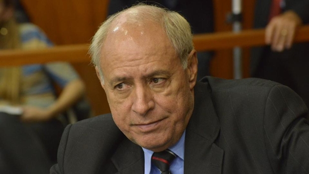 Covid-19 se agrava e Iso Moreira passa primeira noite entubado