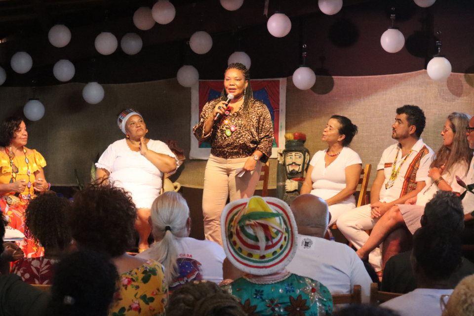 Ministra da Cultura fala sobre diversidade em conferência de Alto Paraíso (GO)