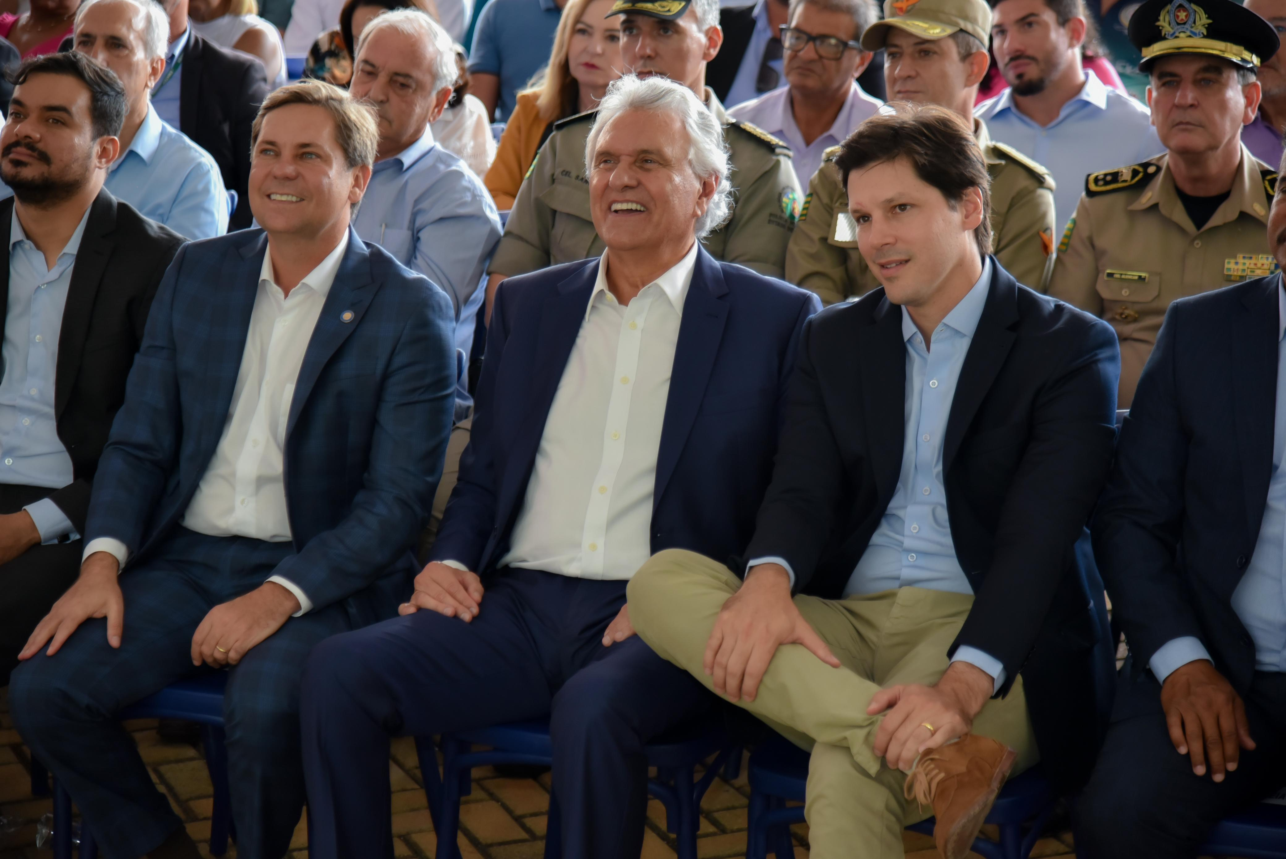 Caiado entrega 50 casas a custo zero em São João D’Aliança nesta quarta-feira