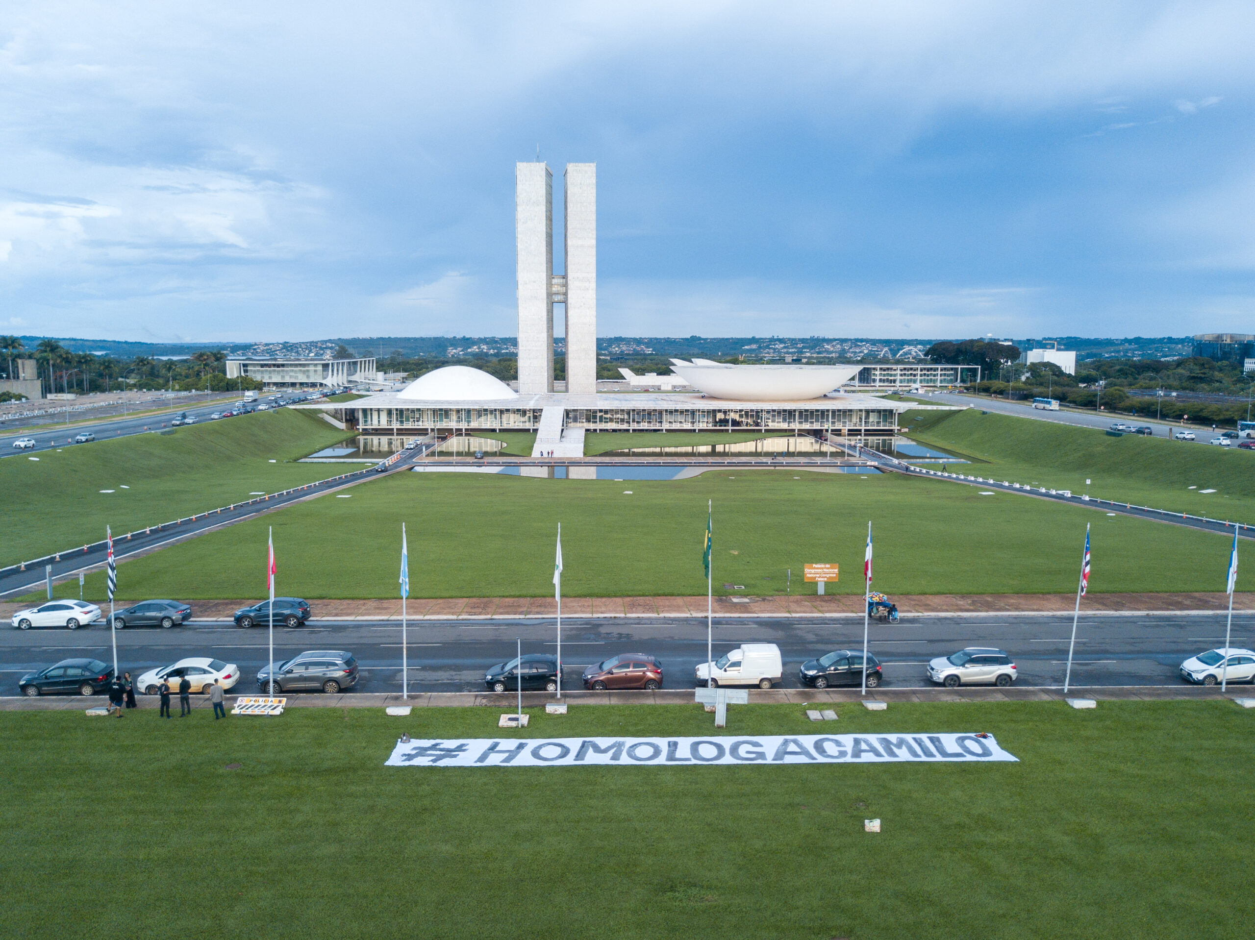 Manifestação pelos direitos dos autistas chega ao Congresso Nacional