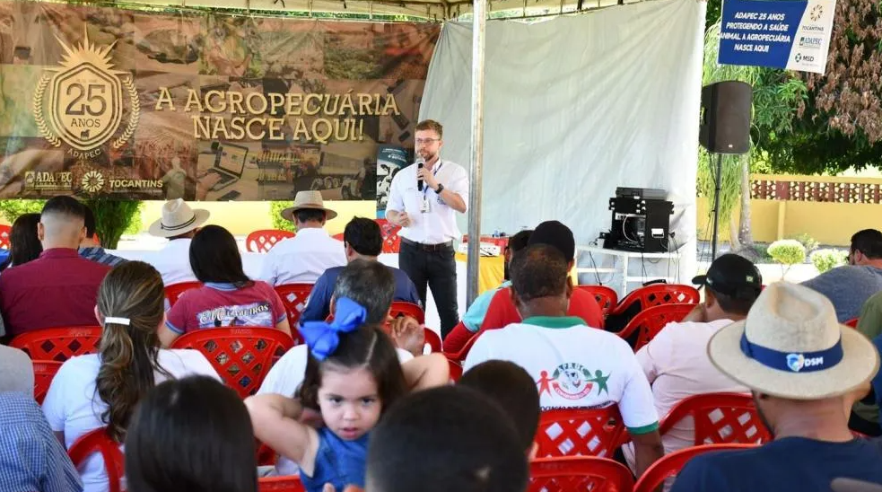 Em fazenda de Combinado (TO), Adapec realiza Dia de Campo da sanidade animal