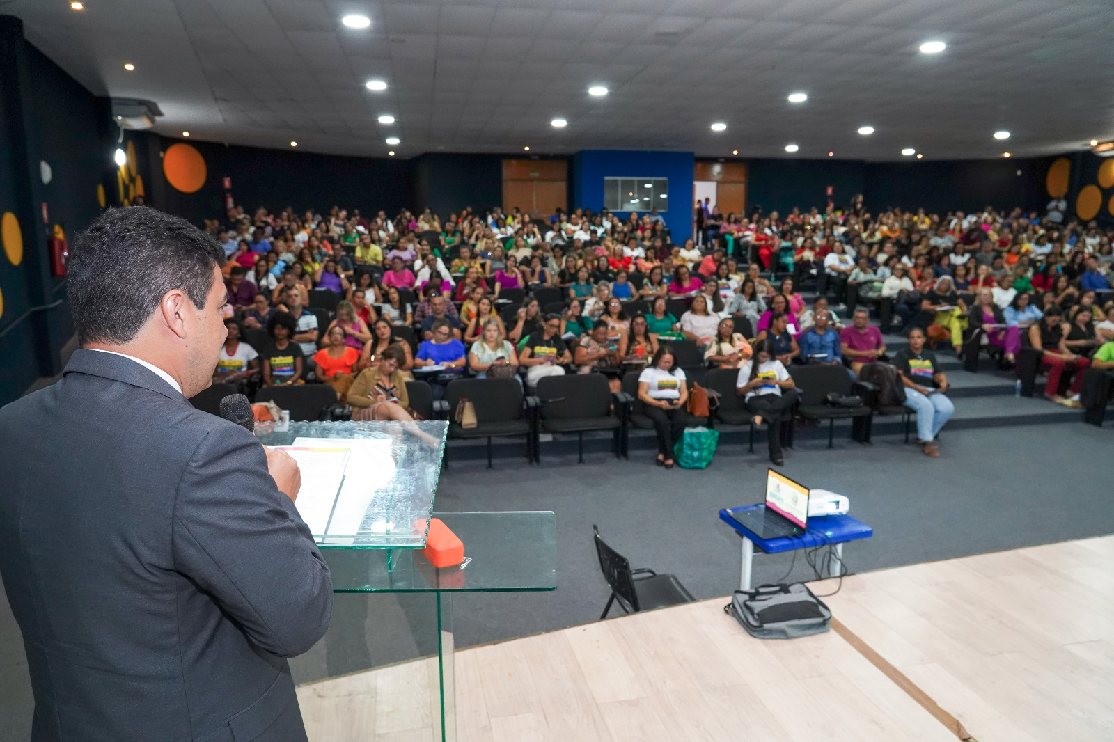 Rede ColaborAção promove direito humano à educação e à aprendizagem