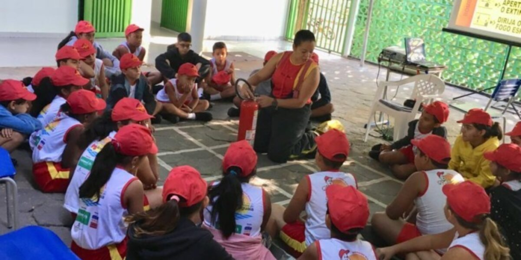 Bombeiros abrem 555 vagas para programa mirim em 13 cidades de Goiás