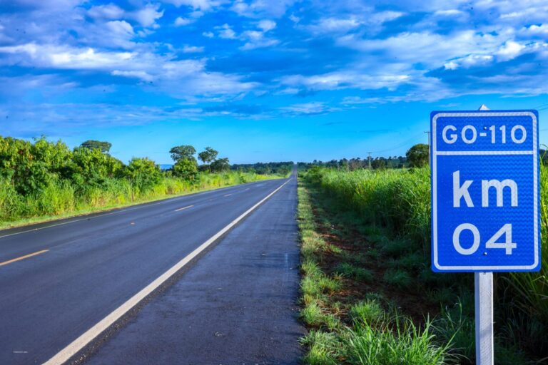 GO-110 asfaltada marca avanço histórico na infraestrutura do Nordeste goiano