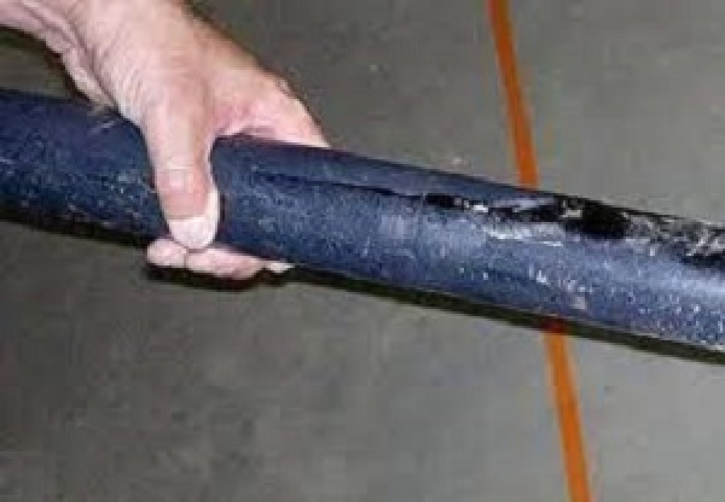 Homem é detido após agredir companheira com barra de ferro em Iaciara (GO)